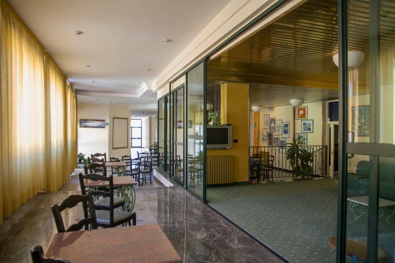 Hotel Atena Cirò Marina Εξωτερικό φωτογραφία